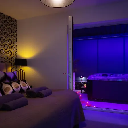 Suitedreams - Ruby Apartament