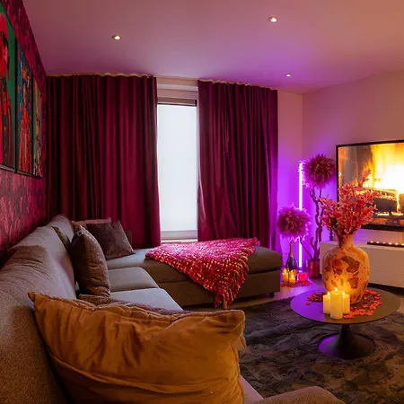 Suitedreams - Ruby * Lieja