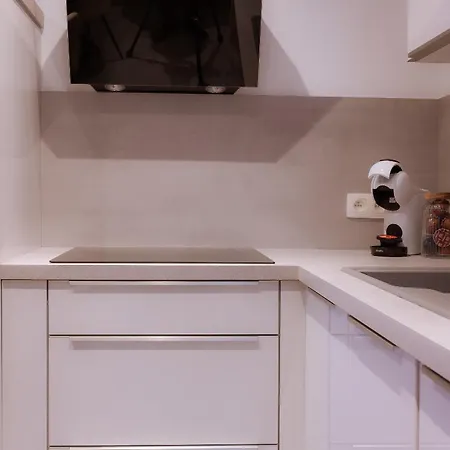 Suitedreams - Ruby * Lieja