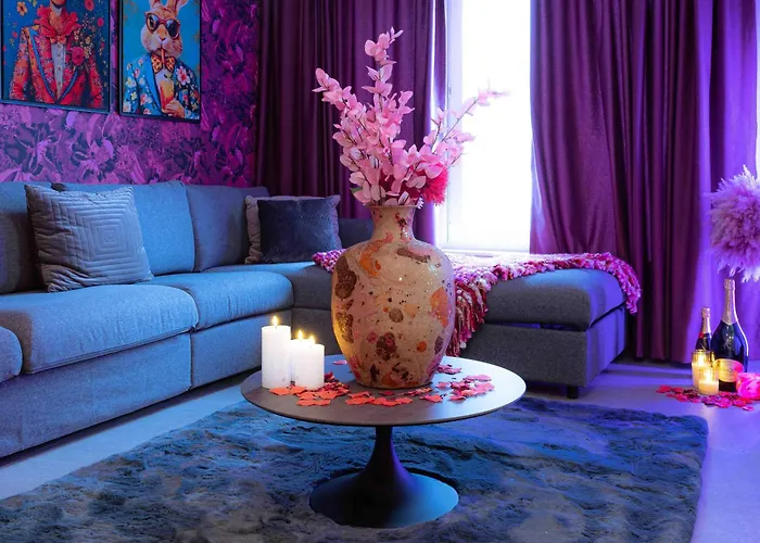 Suitedreams - Ruby Apartment *