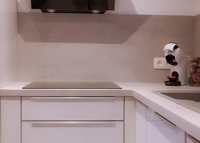 Suitedreams - Ruby * Liegi